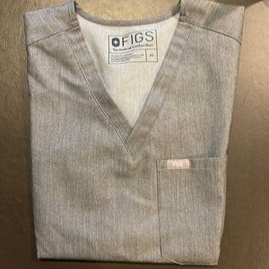 Graphite color figs catarina scrub top. Great condition. XS